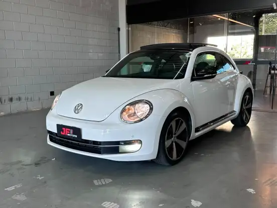 VOLKSWAGEN-FUSCA-2012
