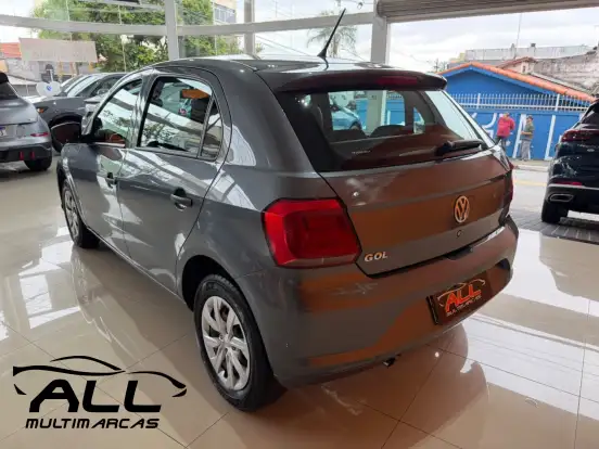 VOLKSWAGEN-GOL-2022