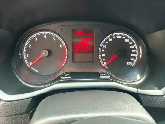 VOLKSWAGEN-GOL-2022