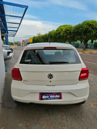 VOLKSWAGEN-GOL-2022