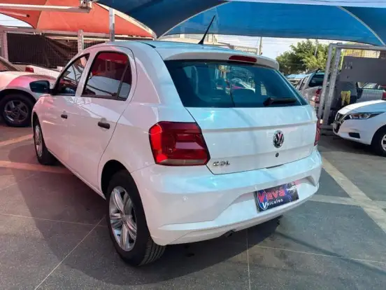 VOLKSWAGEN-GOL-1.0 12V MPI TOTALFLEX 4P MANUAL VOLKSWAGEN-GOL-2022