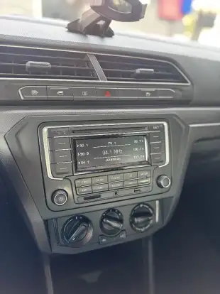 VOLKSWAGEN-GOL-2019