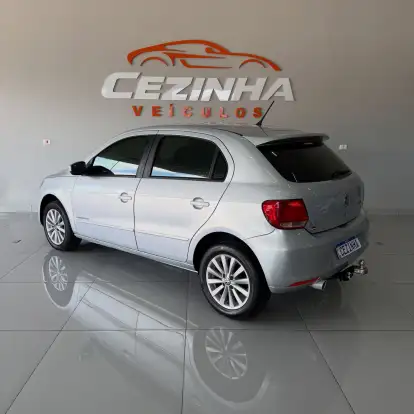 VOLKSWAGEN-GOL-2014