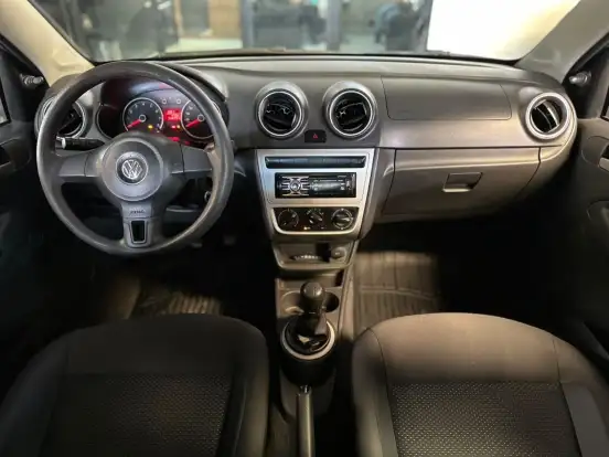 VOLKSWAGEN-GOL-2014