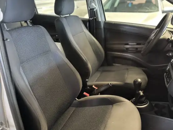 VOLKSWAGEN-GOL-1.0 MI CITY 8V FLEX 4P MANUAL VOLKSWAGEN-GOL-2014