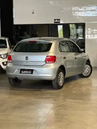 VOLKSWAGEN-GOL-2014