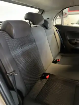 VOLKSWAGEN-GOL-2014