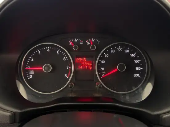 VOLKSWAGEN-GOL-2014