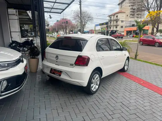 VOLKSWAGEN-GOL-1.6 16V MSI TOTALFLEX 4P AUTOMÁTICO VOLKSWAGEN-GOL-2018