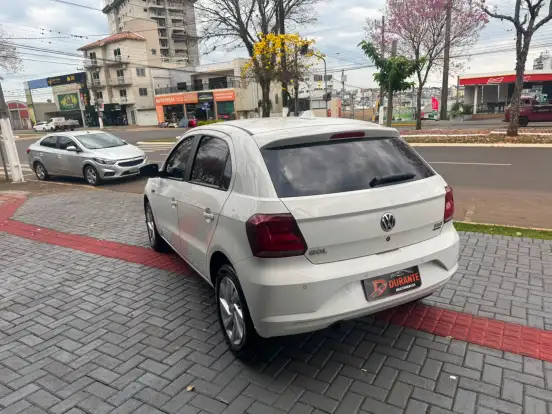 VOLKSWAGEN-GOL-2018