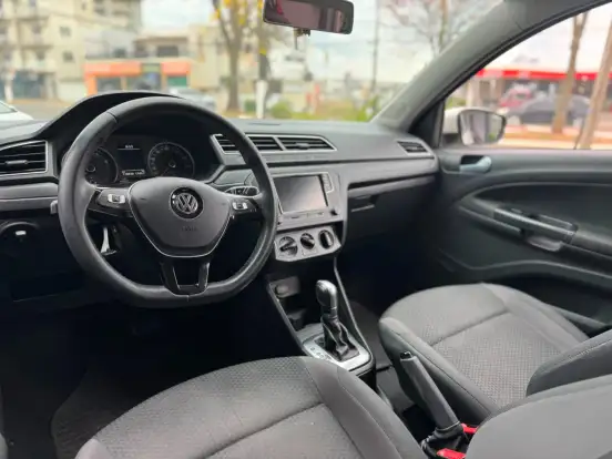 VOLKSWAGEN-GOL-2018