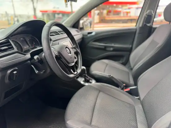 VOLKSWAGEN-GOL-2018