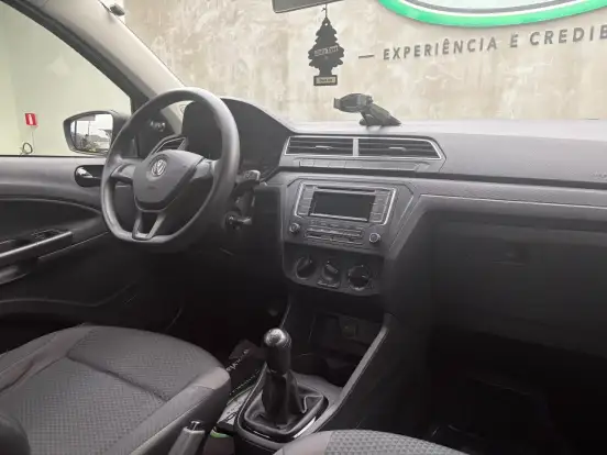 VOLKSWAGEN-GOL-2021