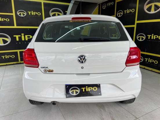 VOLKSWAGEN-GOL-2021