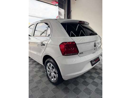 VOLKSWAGEN-GOL-1.0 12V MPI TOTALFLEX 4P MANUAL VOLKSWAGEN-GOL-2022