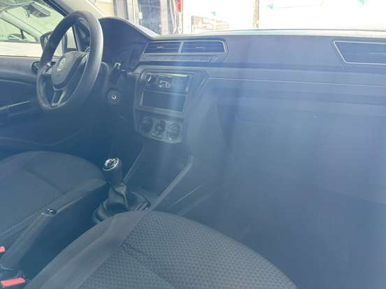 VOLKSWAGEN-GOL-2022