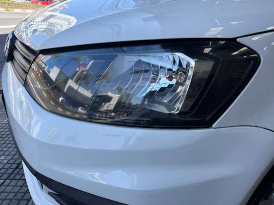 VOLKSWAGEN-GOL-2017