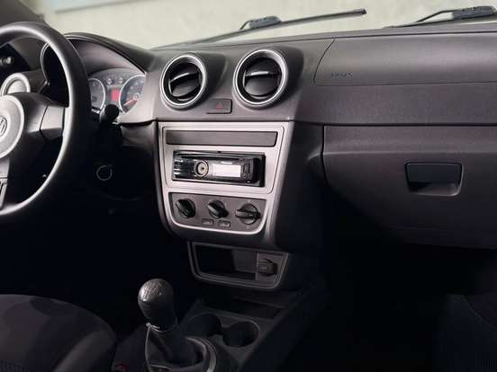 VOLKSWAGEN-GOL-1.0 MI 8V FLEX 4P MANUAL G.VI VOLKSWAGEN-GOL-2015