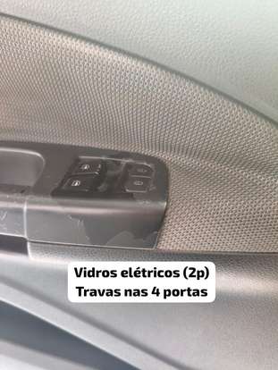 VOLKSWAGEN-GOL-1.6 MI 8V FLEX 4P MANUAL G.V VOLKSWAGEN-GOL-2011