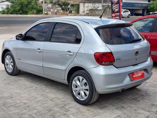 VOLKSWAGEN-GOL-2013