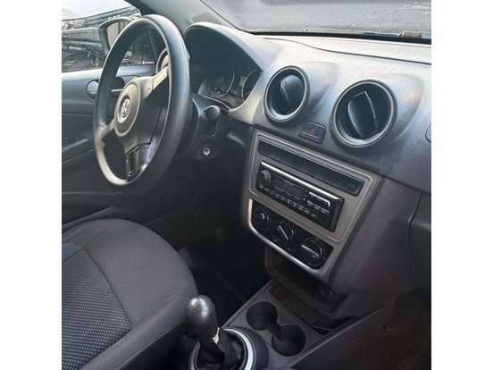 VOLKSWAGEN-GOL-2014