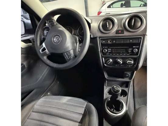 VOLKSWAGEN-GOL-2013