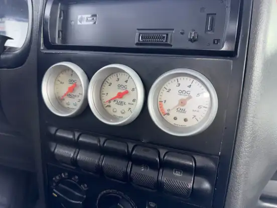 VOLKSWAGEN-GOL-1996