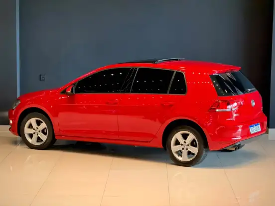 VOLKSWAGEN-GOLF-1.4 TSI COMFORTLINE 16V GASOLINA 4P AUTOMÁTICO VOLKSWAGEN-GOLF-2015