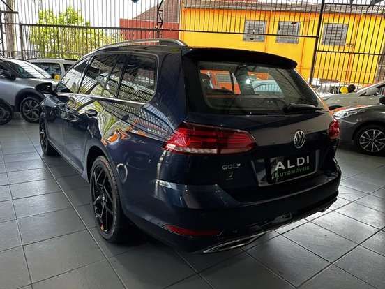 VOLKSWAGEN-GOLF-2017