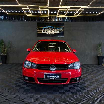 VOLKSWAGEN-GOLF-2011