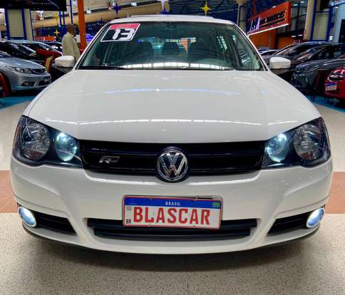 VOLKSWAGEN-GOLF-2012