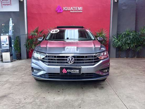 VOLKSWAGEN-JETTA-2019