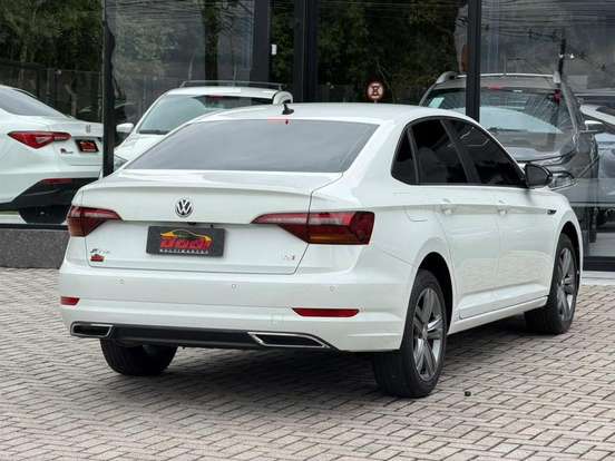 VOLKSWAGEN-JETTA-1.4 250 TSI TOTAL FLEX R-LINE TIPTRONIC VOLKSWAGEN-JETTA-2018
