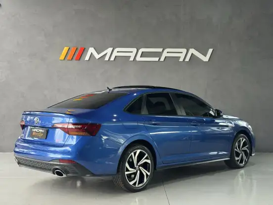 VOLKSWAGEN-JETTA-2022