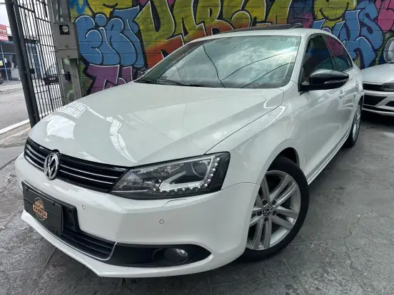VOLKSWAGEN-JETTA-2.0 TSI HIGHLINE 211CV GASOLINA 4P TIPTRONIC VOLKSWAGEN-JETTA-2012