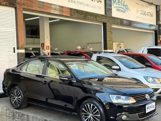 VOLKSWAGEN-JETTA-2.0 TSI HIGHLINE 211CV GASOLINA 4P TIPTRONIC VOLKSWAGEN-JETTA-2014