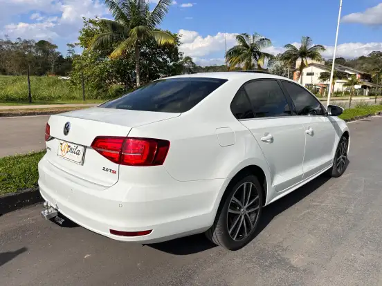 VOLKSWAGEN-JETTA-2.0 TSI HIGHLINE 211CV GASOLINA 4P TIPTRONIC VOLKSWAGEN-JETTA-2016