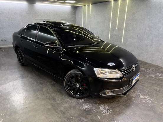 VOLKSWAGEN-JETTA-2.0 COMFORTLINE FLEX 4P MANUAL VOLKSWAGEN-JETTA-2013