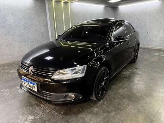 VOLKSWAGEN-JETTA-2.0 COMFORTLINE FLEX 4P MANUAL VOLKSWAGEN-JETTA-2013