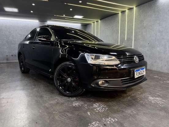 VOLKSWAGEN-JETTA-2.0 COMFORTLINE FLEX 4P MANUAL VOLKSWAGEN-JETTA-2013