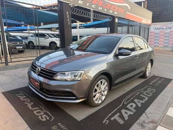 VOLKSWAGEN-JETTA-2015