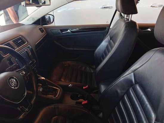 VOLKSWAGEN-JETTA-2.0 TSI HIGHLINE 211CV GASOLINA 4P TIPTRONIC VOLKSWAGEN-JETTA-2016