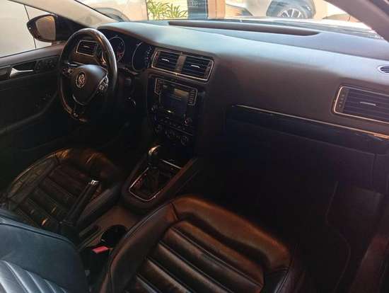 VOLKSWAGEN-JETTA-2.0 TSI HIGHLINE 211CV GASOLINA 4P TIPTRONIC VOLKSWAGEN-JETTA-2016