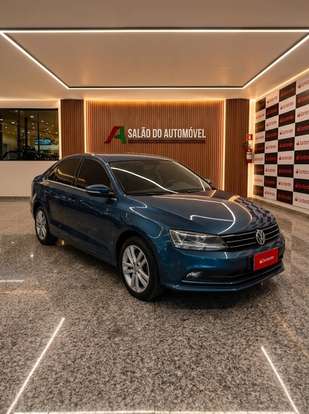VOLKSWAGEN-JETTA-2017