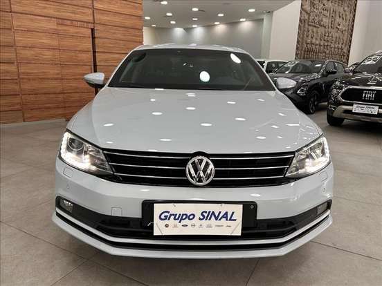 VOLKSWAGEN-JETTA-2.0 TSI HIGHLINE 211CV GASOLINA 4P TIPTRONIC VOLKSWAGEN-JETTA-2017