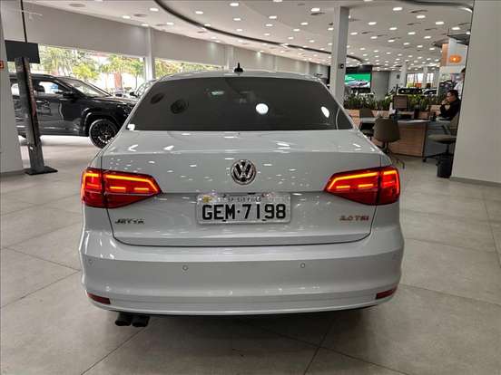 VOLKSWAGEN-JETTA-2.0 TSI HIGHLINE 211CV GASOLINA 4P TIPTRONIC VOLKSWAGEN-JETTA-2017