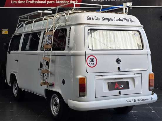 VOLKSWAGEN-KOMBI-1.4 MI FURGÃO 8V FLEX 3P MANUAL VOLKSWAGEN-KOMBI-2007