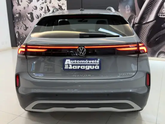VOLKSWAGEN-NIVUS-1.0 200 TSI TOTAL FLEX HIGHLINE AUTOMÁTICO VOLKSWAGEN-NIVUS-2025