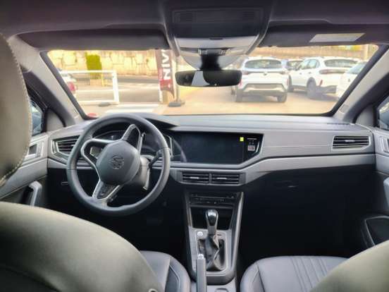 VOLKSWAGEN-NIVUS-1.0 200 TSI TOTAL FLEX HIGHLINE AUTOMÁTICO VOLKSWAGEN-NIVUS-2025