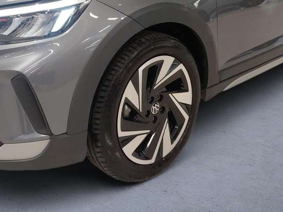 VOLKSWAGEN-NIVUS-1.0 200 TSI TOTAL FLEX HIGHLINE AUTOMÁTICO VOLKSWAGEN-NIVUS-2025